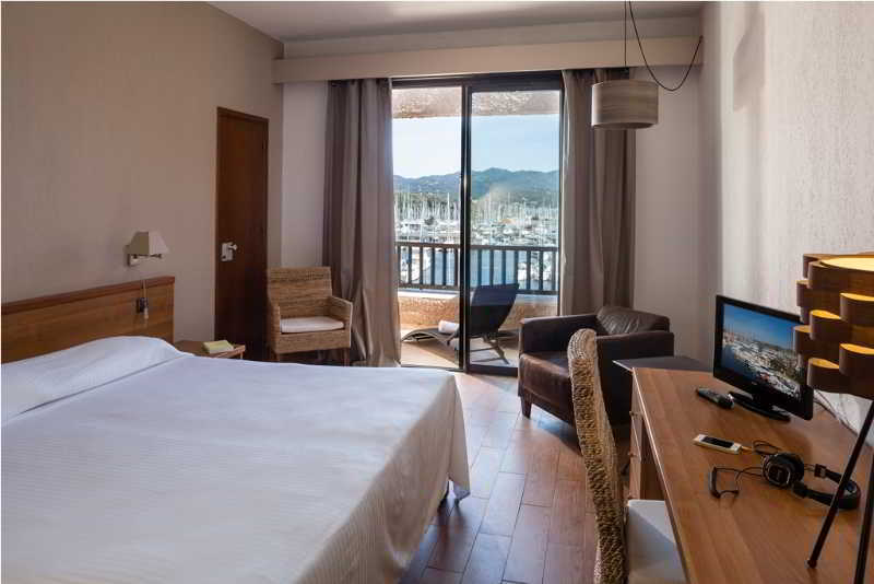 Hotel Helios & Spa - Ile Des Embiez Сикс-Фор-ле-Плаж Екстериор снимка