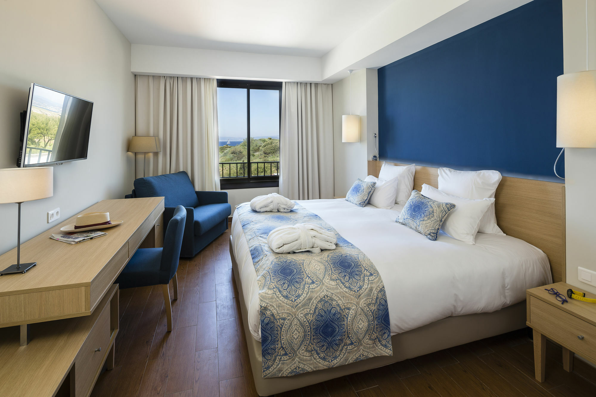 Hotel Helios & Spa - Ile Des Embiez Сикс-Фор-ле-Плаж Стая снимка